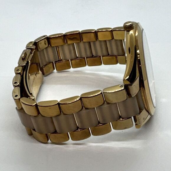 Michael Kors Slim Runway MK4294 Women's Rose Gold Analog Dial Wrist Watch JNA610 - Picture 11 of 11